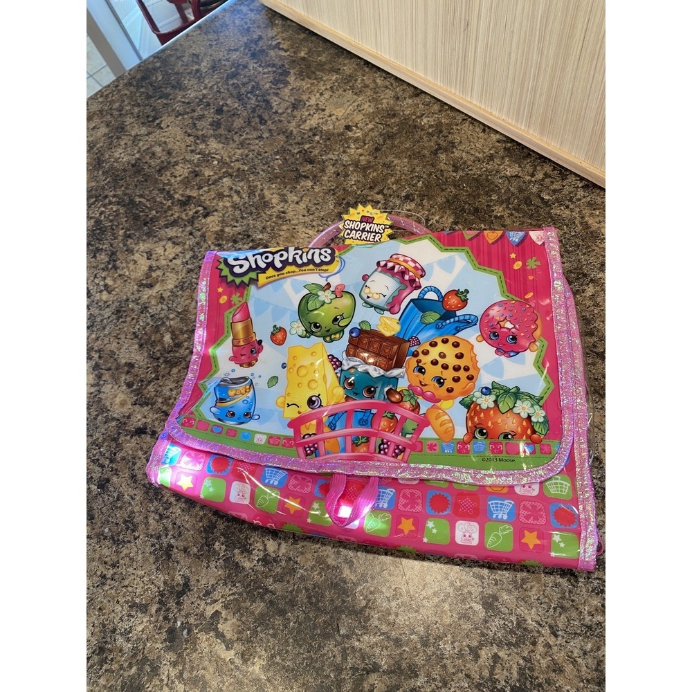 Shopkins Tri-Fold Carry Case – 6 Compartments – Toy Storage Organizer